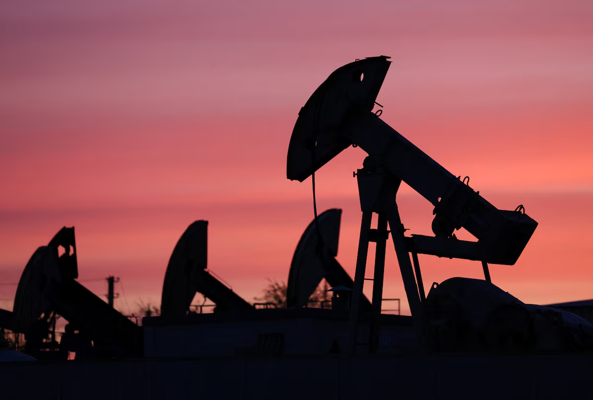 Saudi Crude Detour Through Oman Pulls Oil Prices Down A Second Day