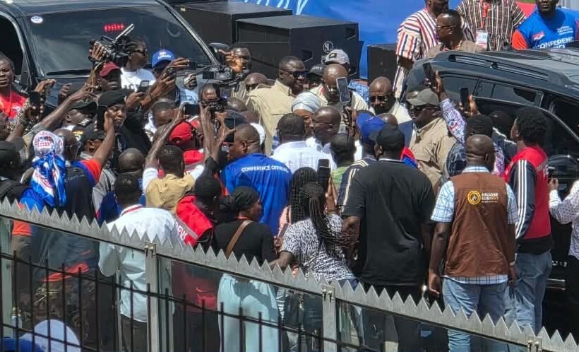 Bawumia Draws Loud Cheers At NPP National Executive Elections In Kumasi