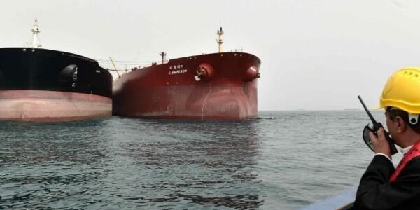 Strait of Hormuz Squeeze Pushes Up Ship Fuel Costs, With Risks for Trade