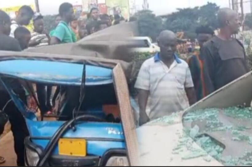 Brake failure blamed as three vehicles collide on Kumasi's Sofoline flyover